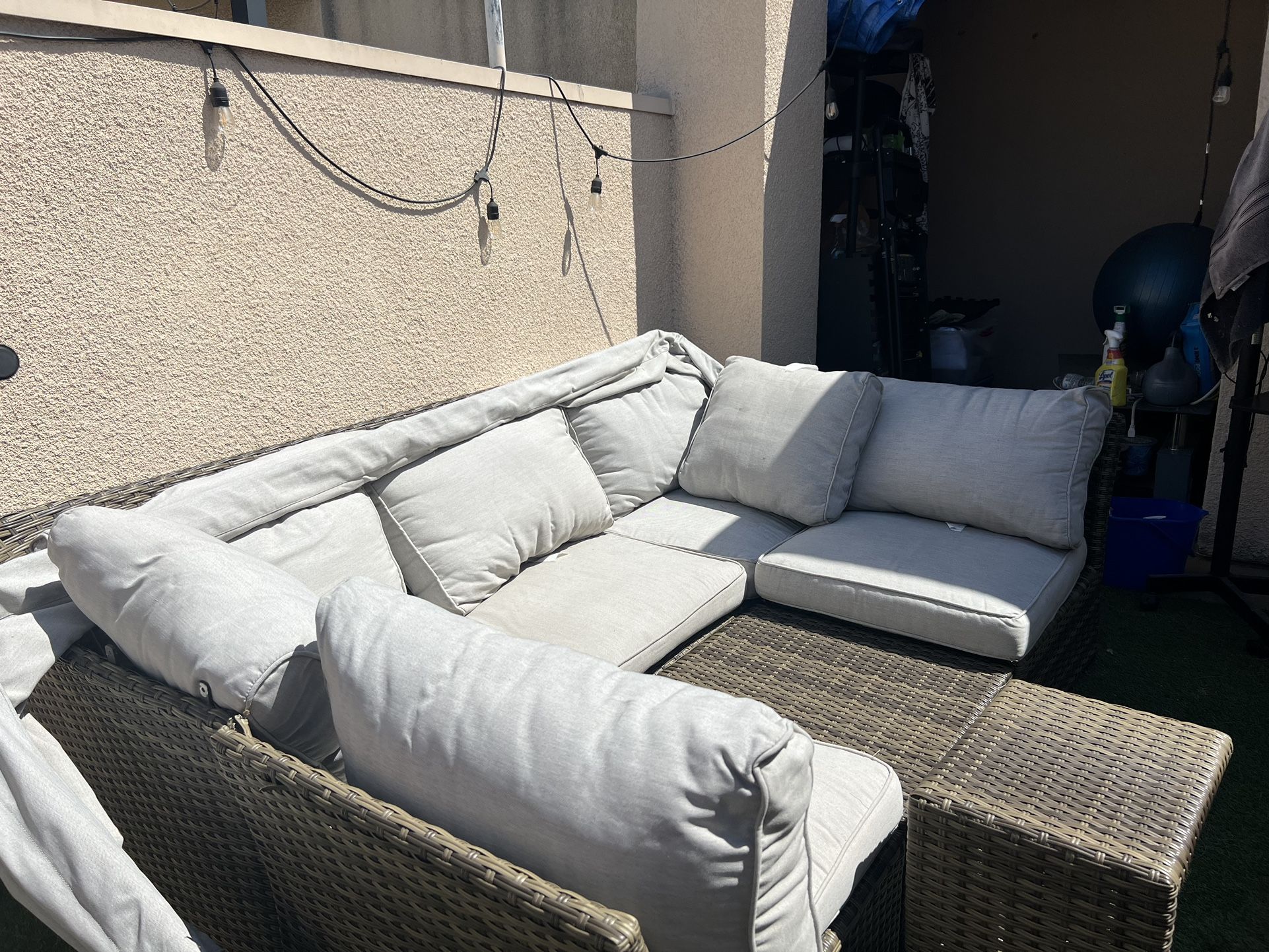 6 Piece Modular Outdoor Sofa/Daybed for Sale in Los Angeles, CA OfferUp