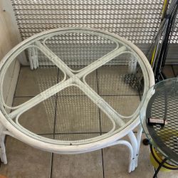 White 36 Inch Round Outdoor Table
