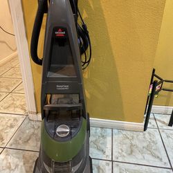 Bissel Carpet Cleaner 
