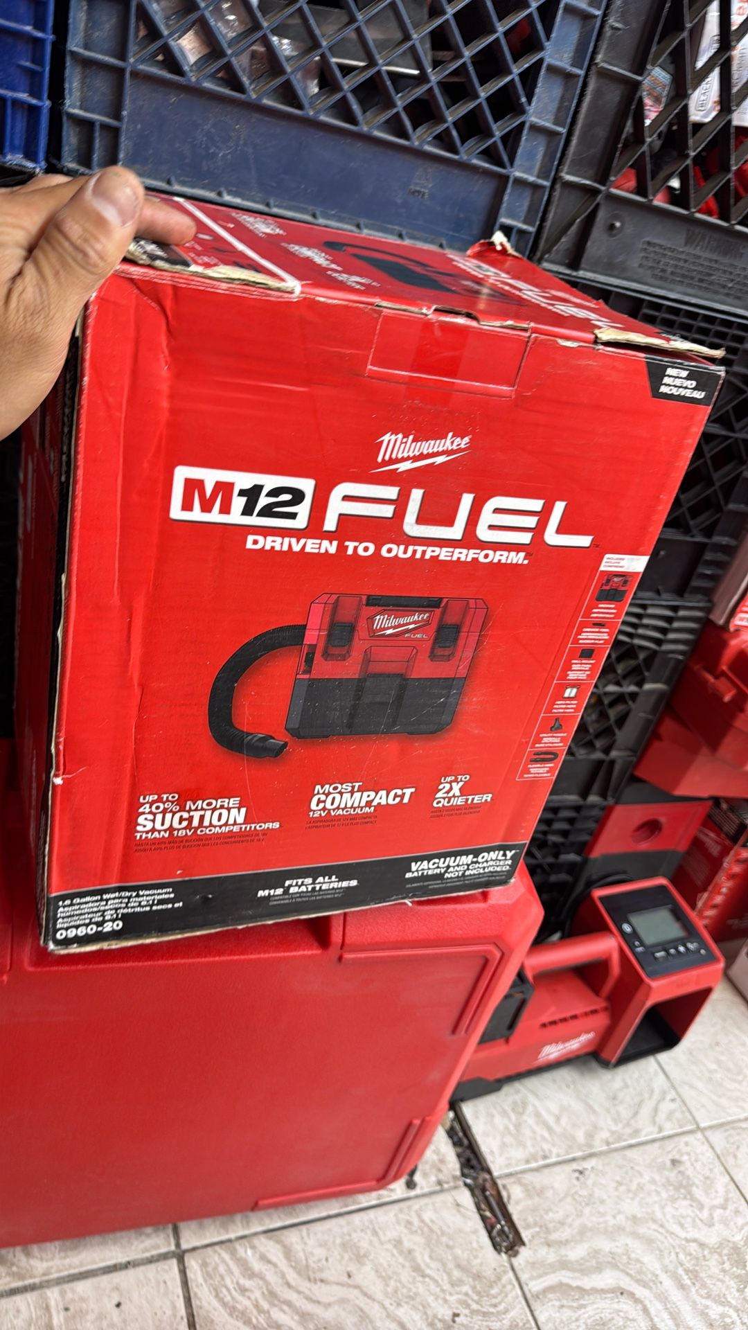 Milwaukee M12 Fuel 1.6 Gallon Wet And Dry Vacuum