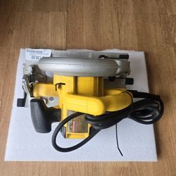 Dewalt Skill Saw  Brand New 