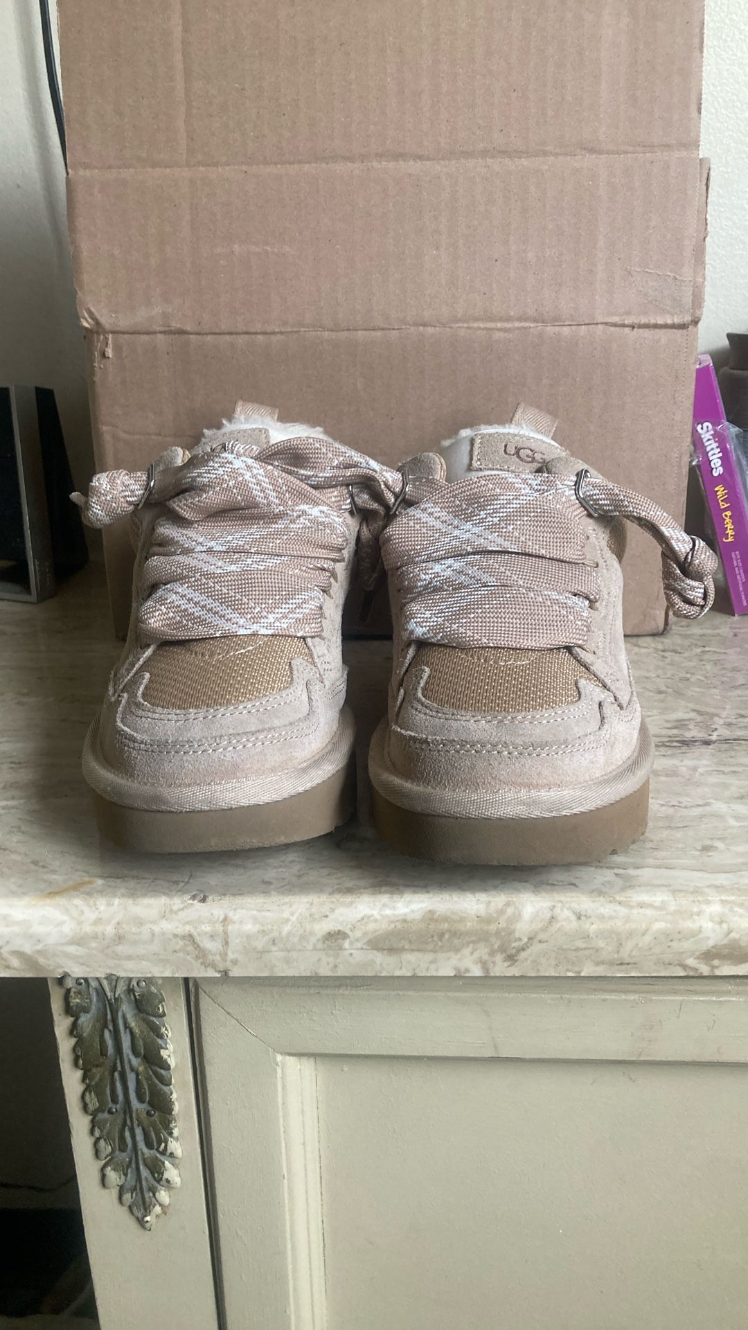 Kids Brown UGG Tennis Shoes Excellent Condition