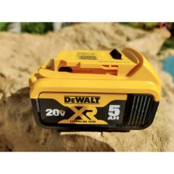 Dewalt 20V XR premium 5.0 battery