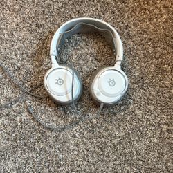 Logitec Headphones