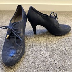 Women’s High Heels - Leather, Size 7 