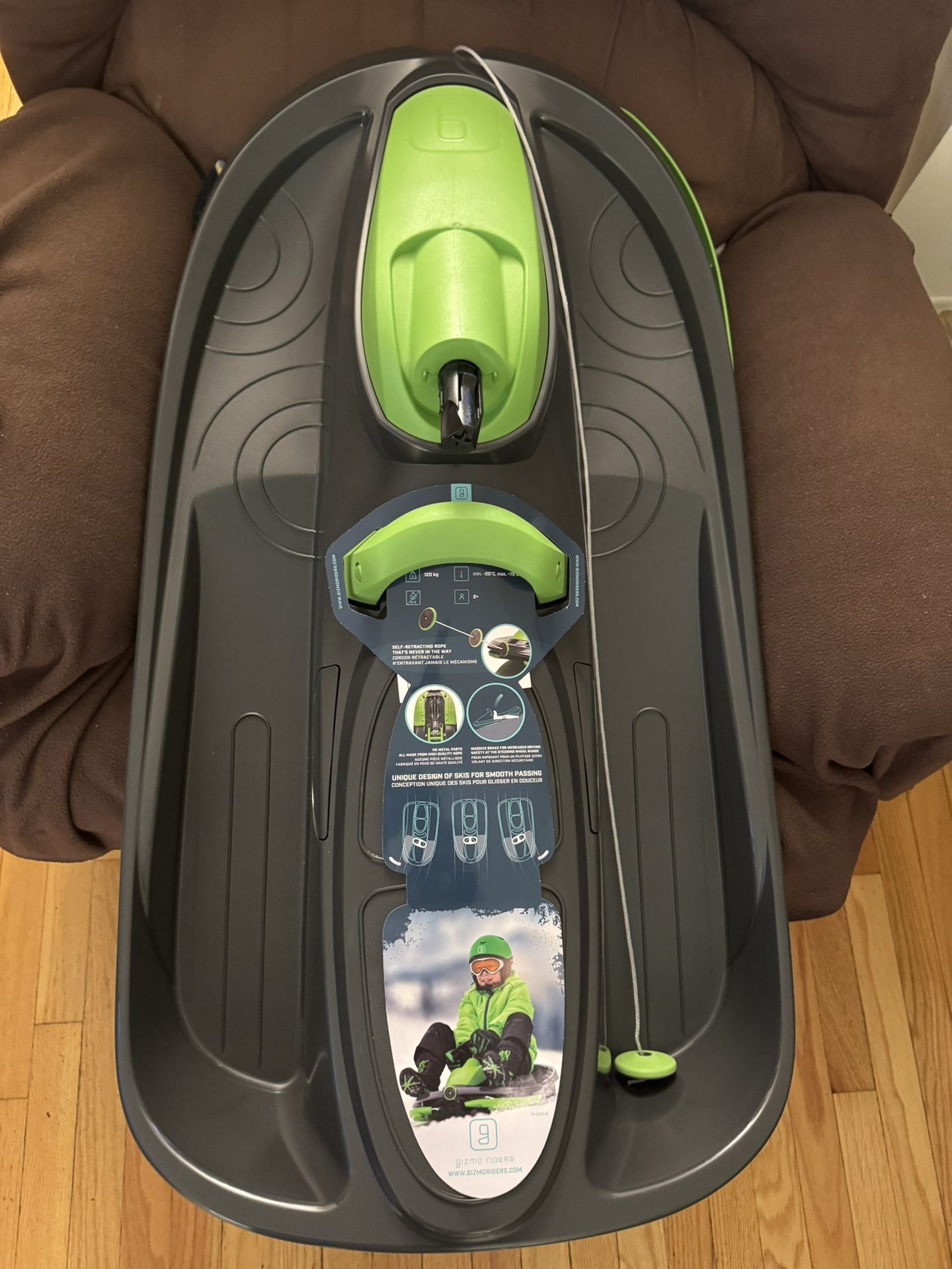 Gizmo Rider Snow Sled With Steering Wheel