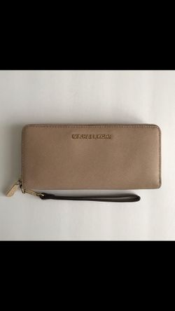 Michael Kors Long Wallet