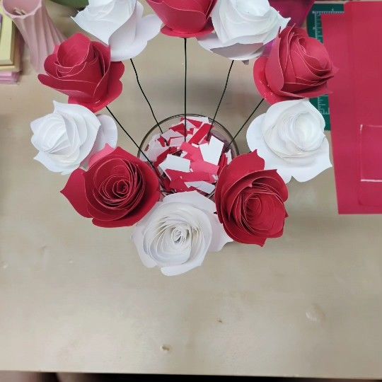 Red & White Medium Size Roses