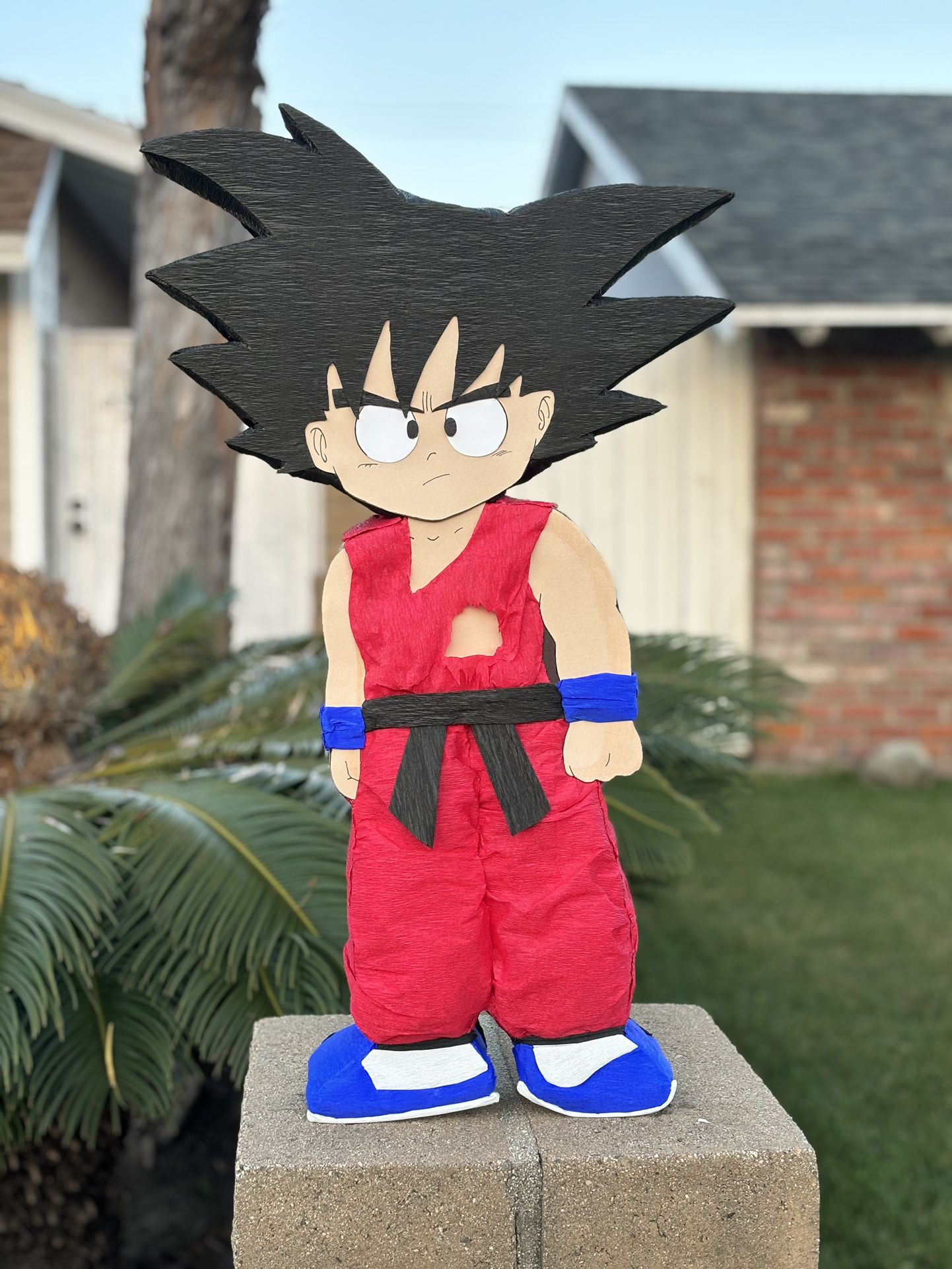 Small Goku Piñata 