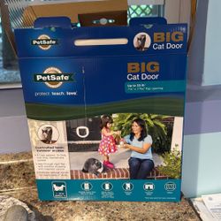 Cat Door 