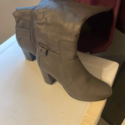 Boots For Women