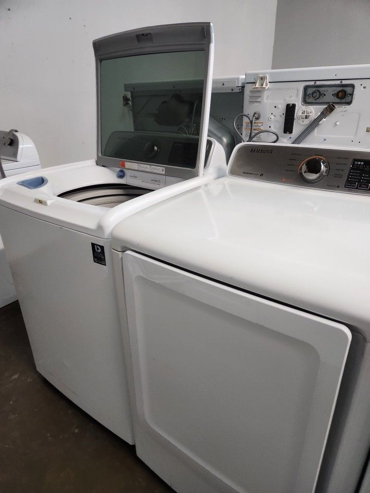 SAMSUNG SET STEAM WASHER AND ELECTRIC DRYER