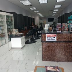 HAIR SALON IN PINECREST AREA 