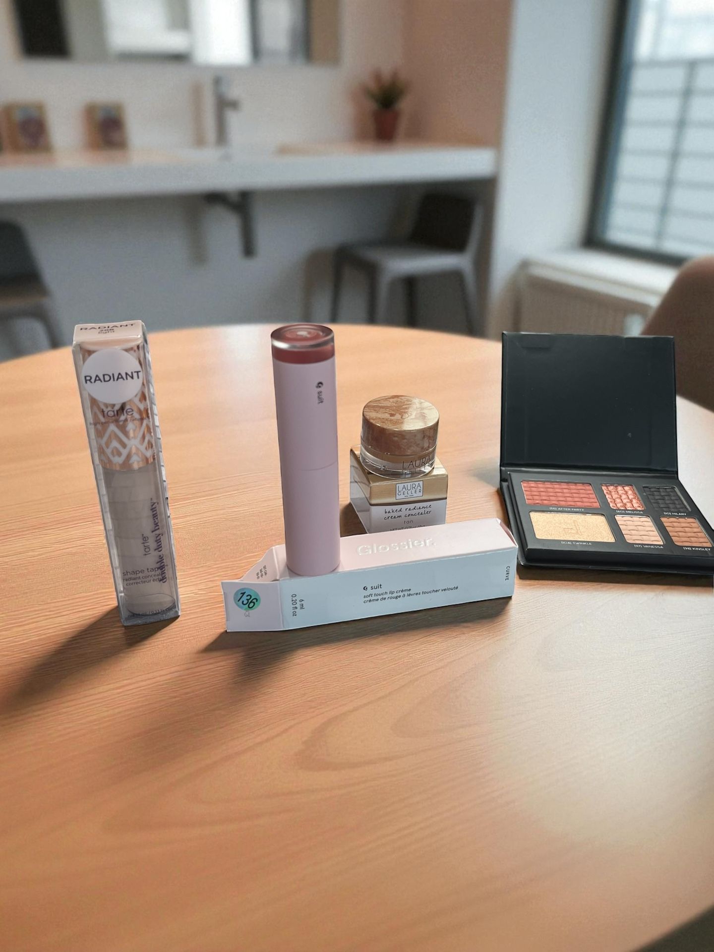 New. All High End Make Up.