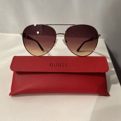 Guess Woman’s Gradient Brown Aviators 