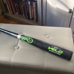 Rawlings Velo 33” Wooden Baseball Bat