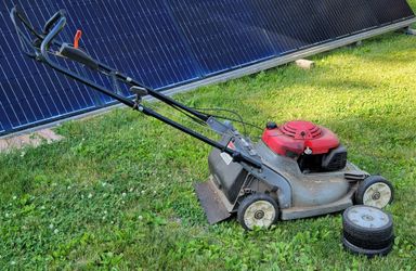 Honda HRM-215 Self Propelled Mower