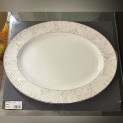 Waterford Fine china "Bassano" Platter New in box 15in