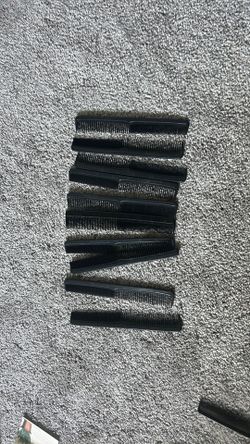 10 haircutting combs