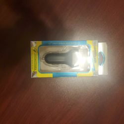 Car Charger With 2 Outcome