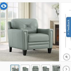 Elegant accent chair made with premium top-grain leather. Comfortable, durable, and perfect for any living room or office.
🪑 High-quality leather
💎 