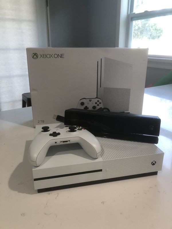 Xbox One S White 2TB and Kinect Xbox One for Sale in Tampa, FL OfferUp