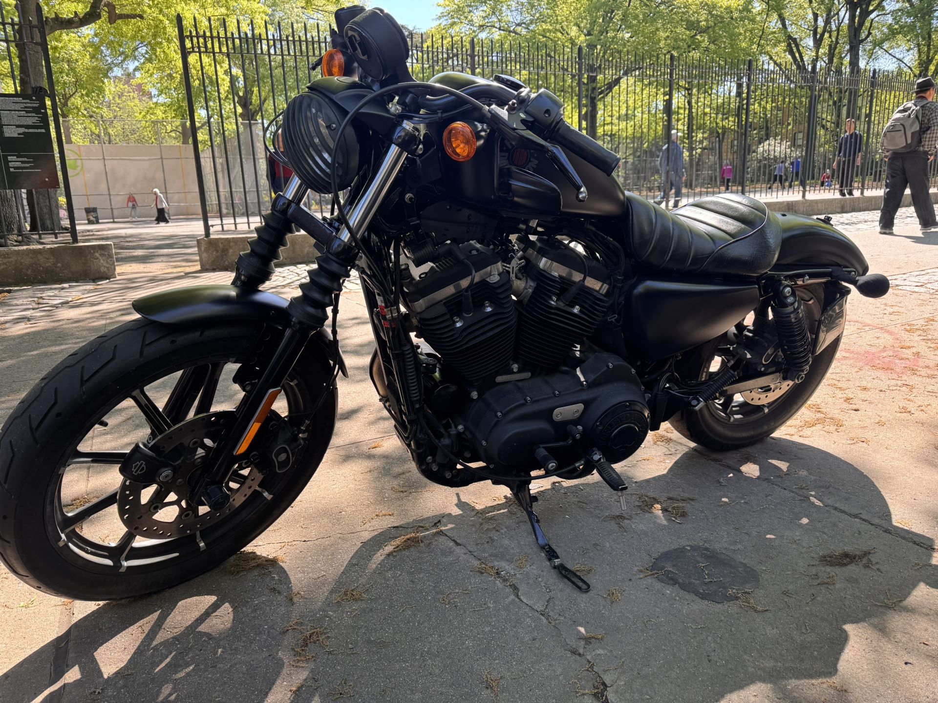 HARLEY DAVIDSON MOTORCYCLE 2020