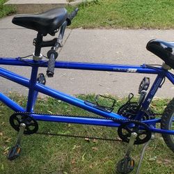 BICICLETA. DOBLE.  DE. ALUMINIO