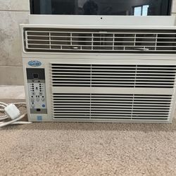Perfect Aire Window AC / Air Conditioner