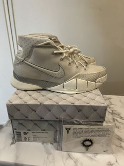 Kobe Protro Fade To Black Kobe 1 Sz 9.5