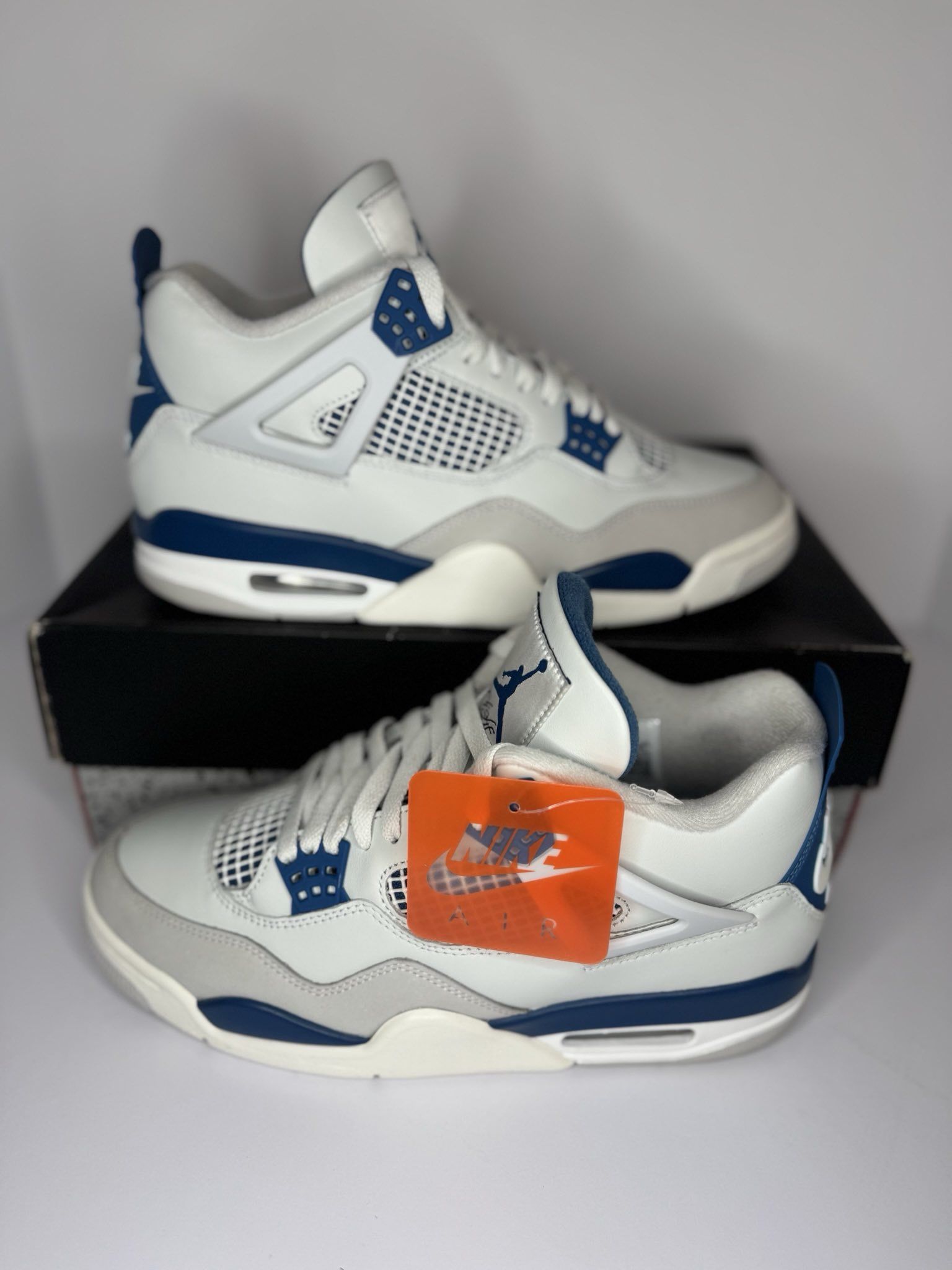 VNDS Jordan 4 Military Blue – Size 10 – $175 OBO 🔵👟