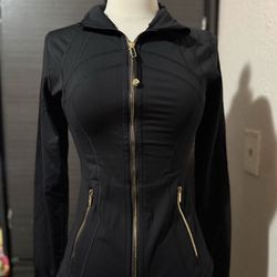 Lululemon define jackets