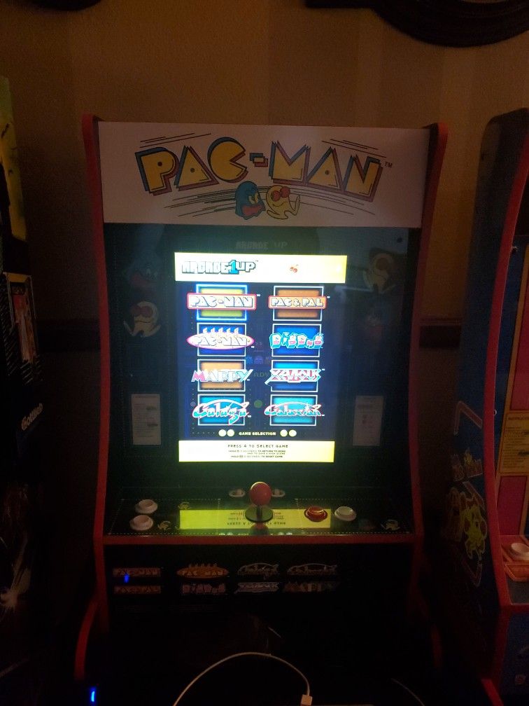 Arcade 1up Pacman Partycade 8in1