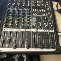 Mackie PROFX8 Unpowered Mixer
