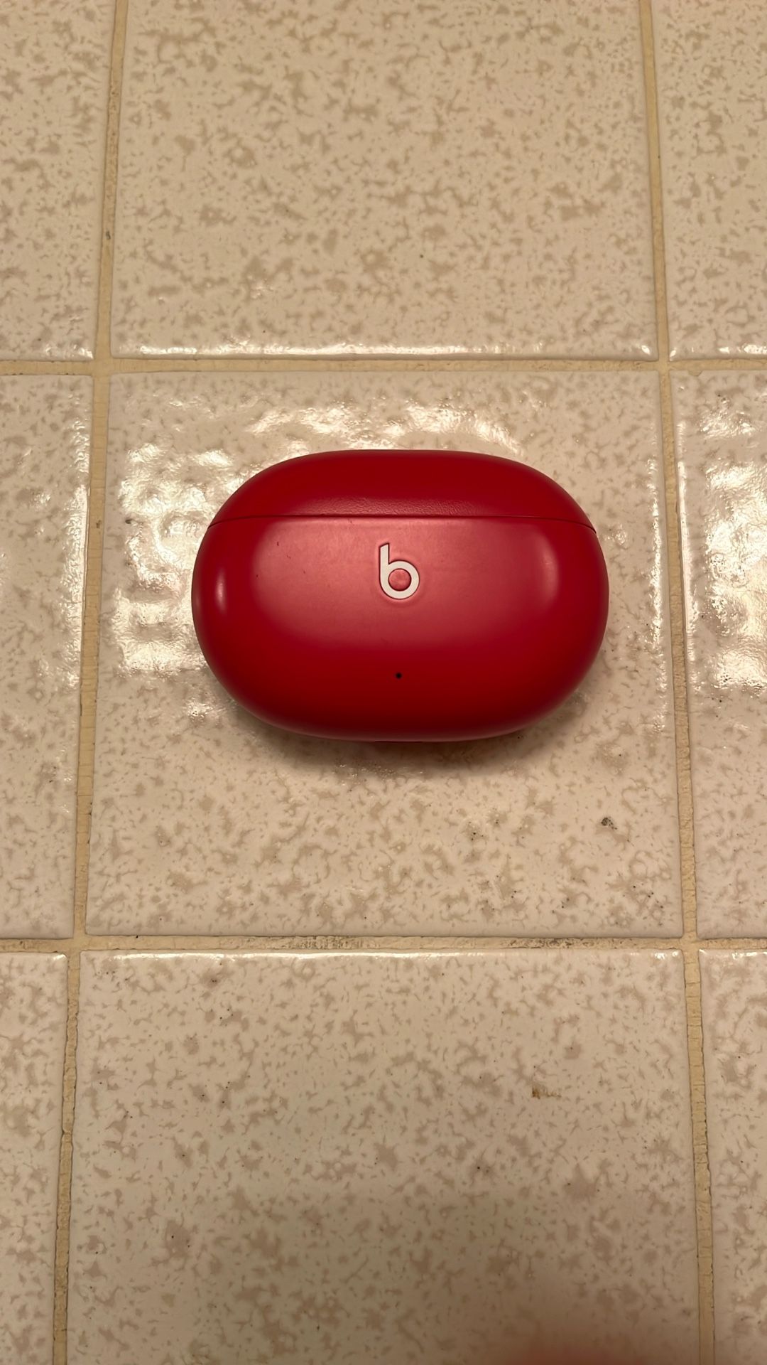 Beat Studios Ear Buds (red Case)