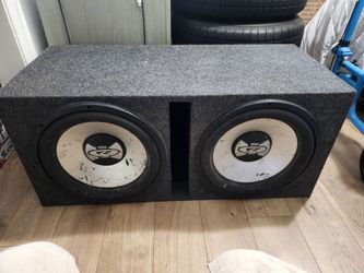 15 inch Boss speakers in ported box
