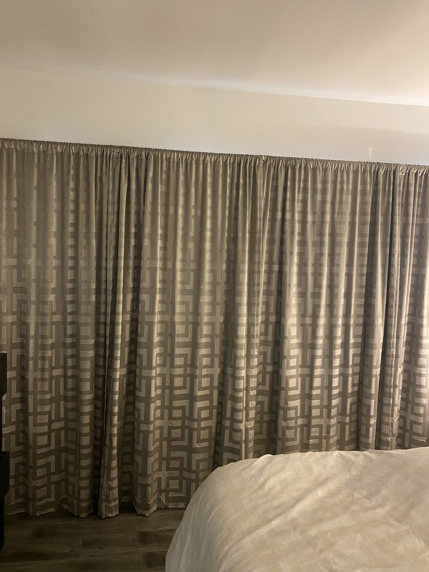 Z Gallerie Black Out Velvet Curtains 84 X 54