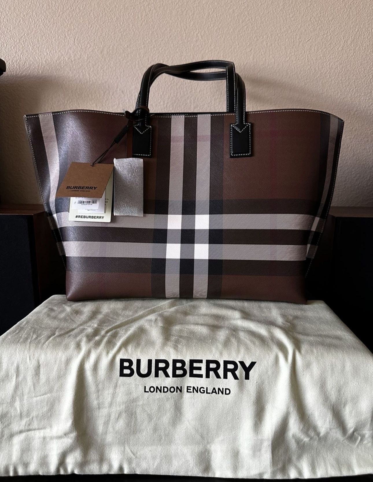 BURBERRY BAG (Large) Brand New 