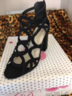 Zapato de mujer nuevos