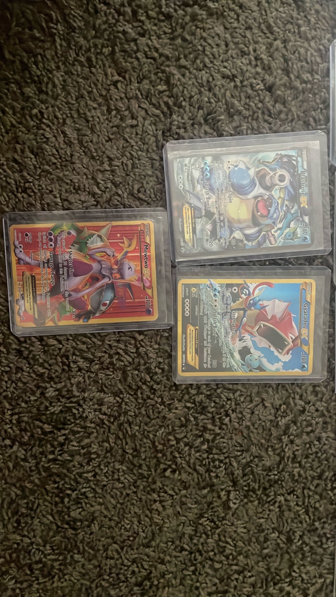 Pokémon/yugioh Cards
