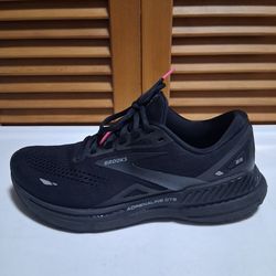 Brooks Adrenaline GTS 23 Women's Running Shoe * Size: 8.5 (Medium)