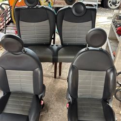 2012 Fiat 500 Seats Front And Rear Good Condition
