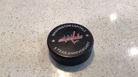 1970’s Washington capitals hockey puck