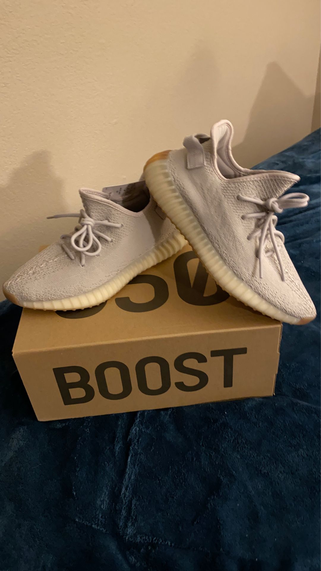 Yeezy boost 350 v2 “sesame”