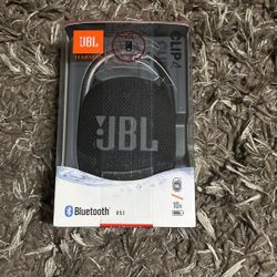 JBL Clip 4 Portable Bluetooth Speaker - Black