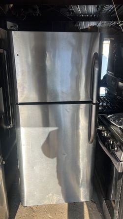 Good Conditions Refrigerator 