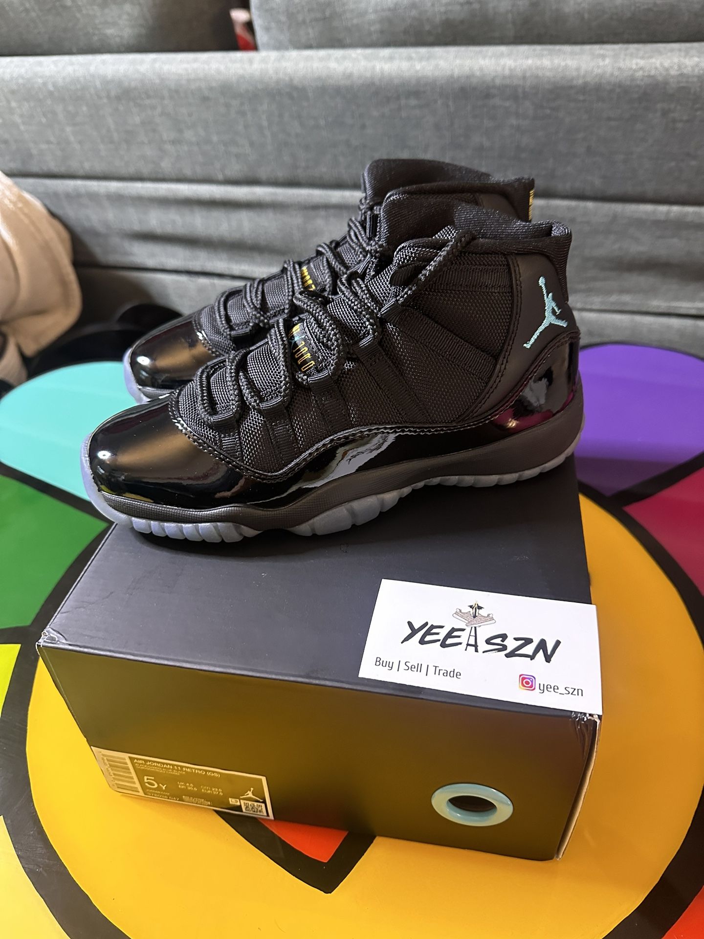 Nike Air Jordan 11 Gamma Size 5 Youth