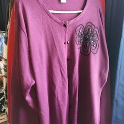 Different sweaters sizes