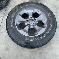 Set Of Rims And Tires  Used Jeep Wrangler 
