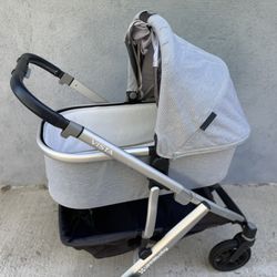 Uppababy Vista V2 Stroller And Bassinet